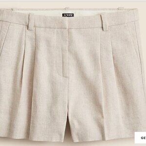 J. Crew Lucia short in stretch linen blend, size 4. Flax Ivory color. EUC!